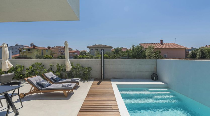 Photo of A Painted World