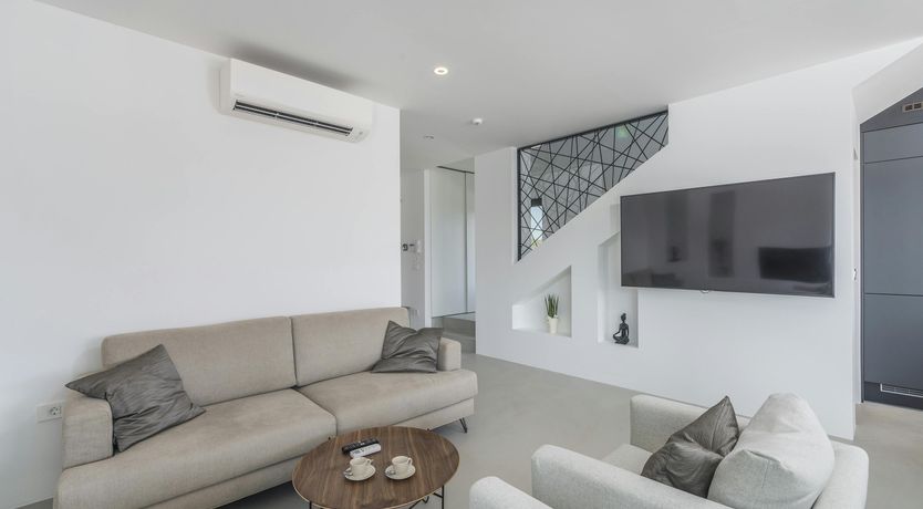 Photo of A Painted World