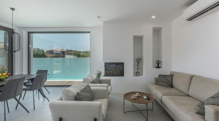 Photo of A Painted World