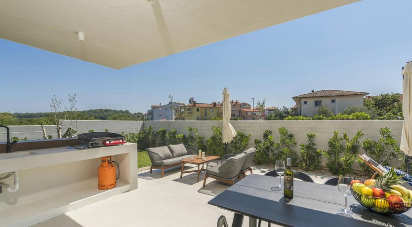 Photo of A Painted World