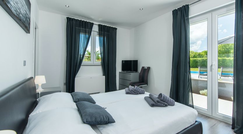 Photo of Painted by the Light