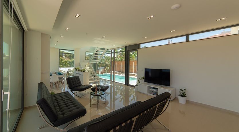 Photo of The Great Glass Ceiling