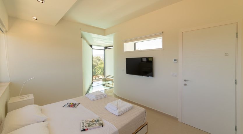 Photo of The Great Glass Ceiling