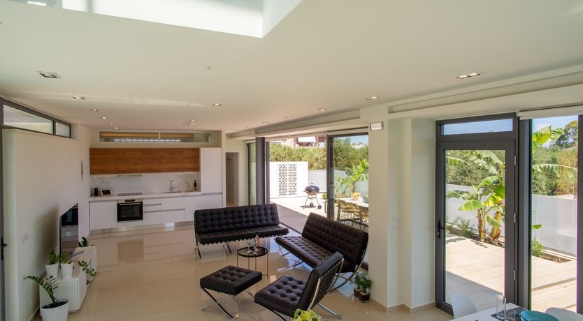 Photo of The Great Glass Ceiling