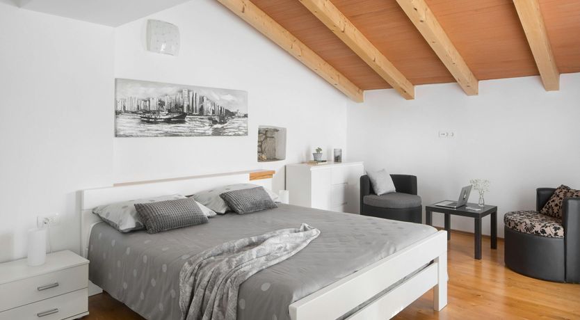 Photo of Garden Splendour