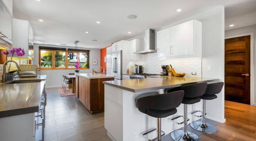 Photo of Blue Moon Mountain