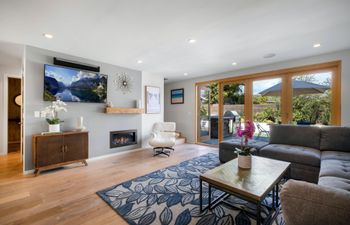Blue Moon Mountain Holiday Home