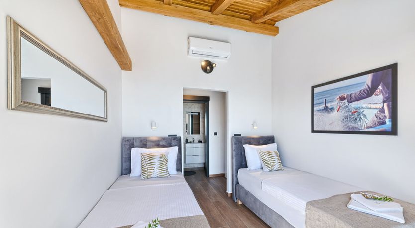 Photo of The Great Sea