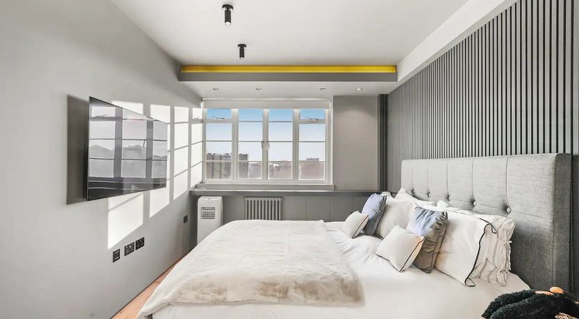 Photo of A Kensington Point of View