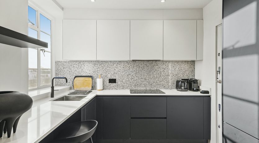 Photo of A Kensington Point of View