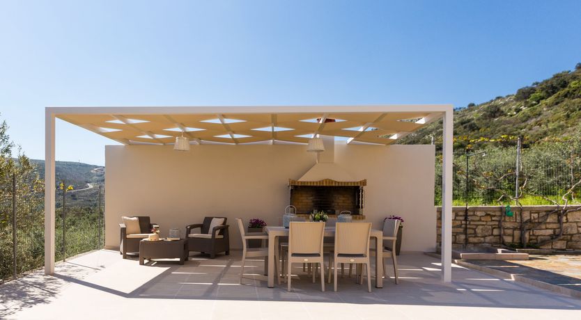 Photo of Hills & Harbour