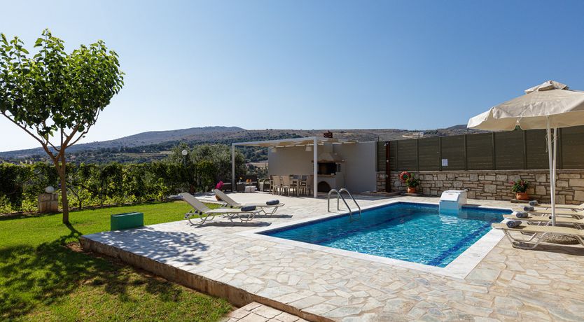 Photo of Hills & Harbour