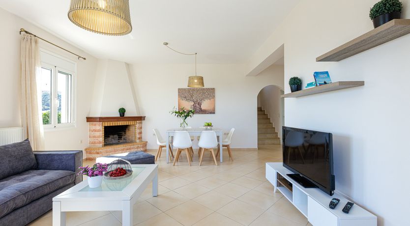 Photo of Hills & Harbour