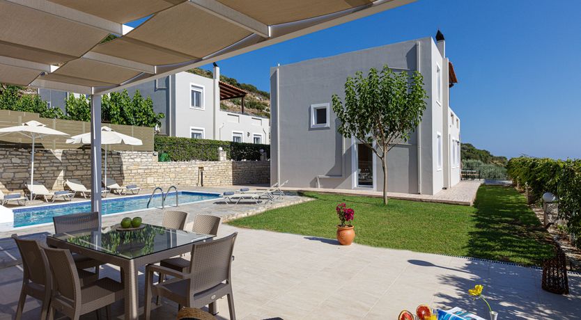 Photo of Hills & Harbour