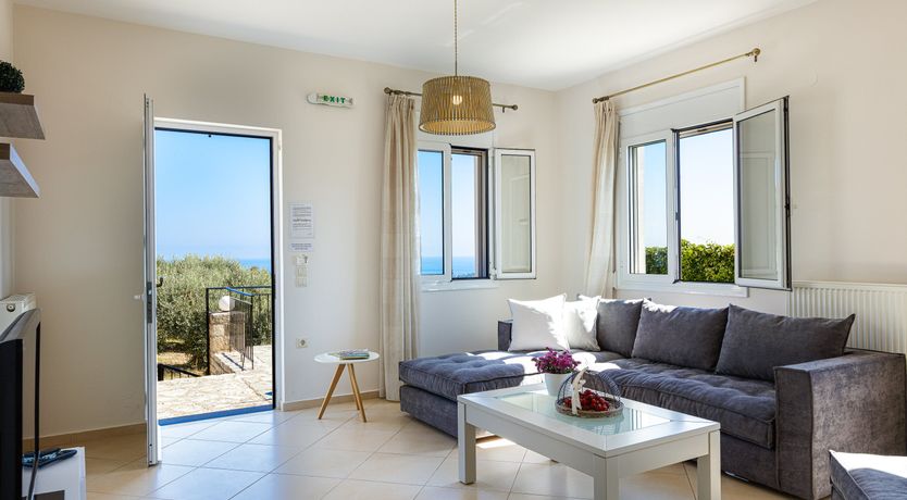 Photo of Hills & Harbour