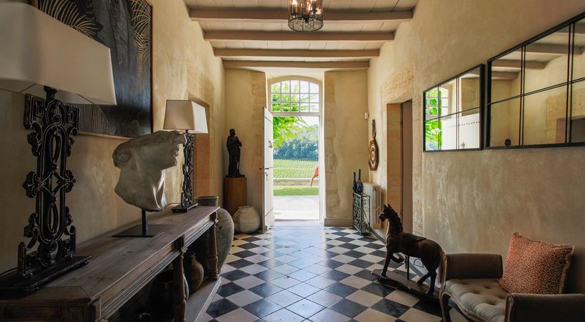 Photo of Comte de Montagny