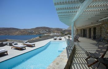 Goddess of Sunshine Villa