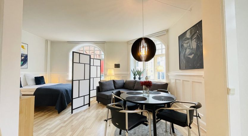 Photo of Monochrome Angles