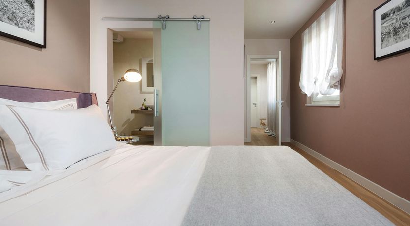 Photo of The Anemone Garden