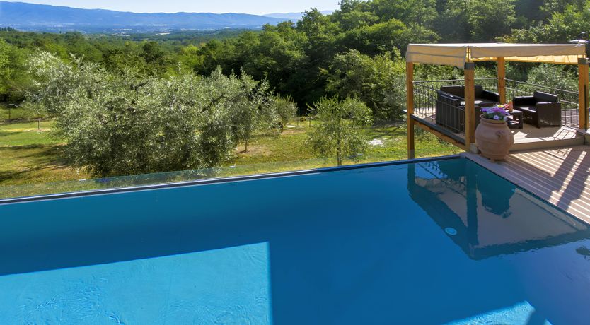 Photo of The Tuscany Groove