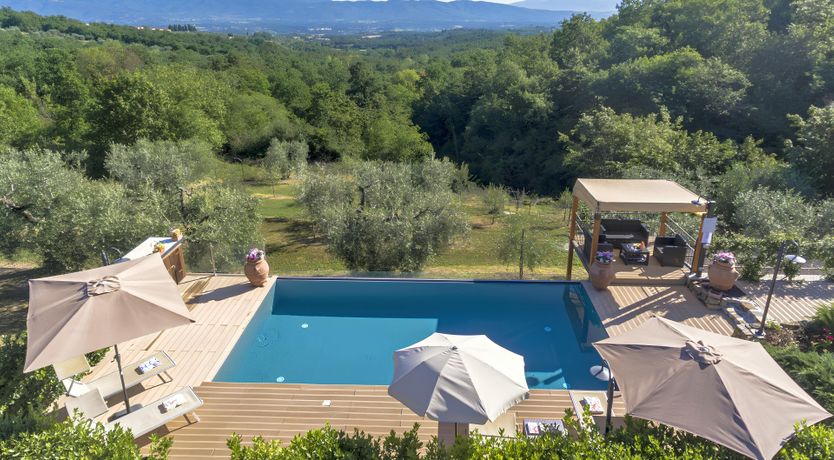 Photo of The Tuscany Groove