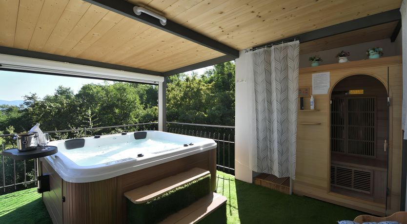 Photo of The Tuscany Groove