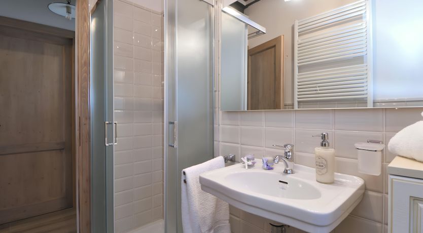 Photo of The Tuscany Groove