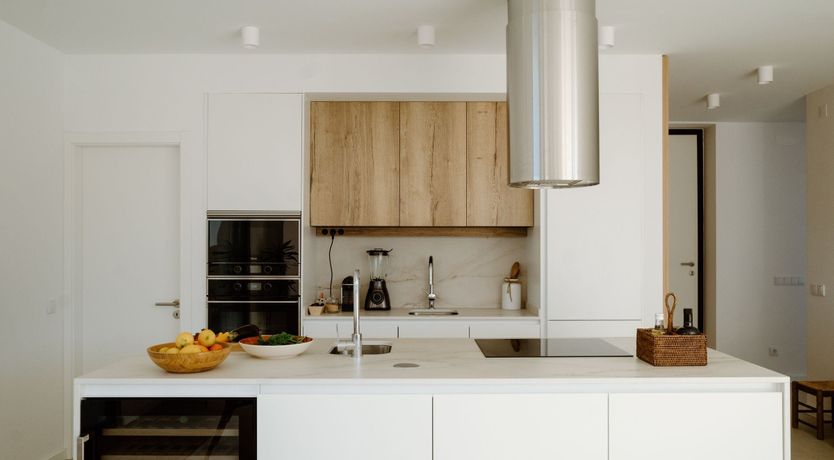 Photo of Yellow Glaze