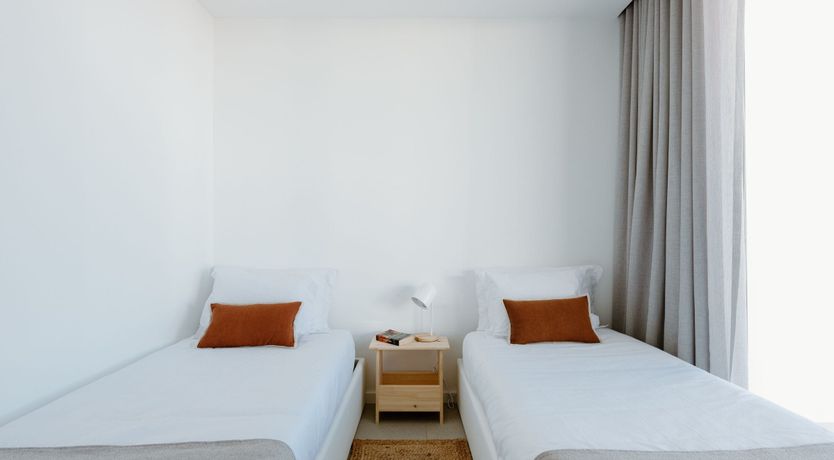 Photo of Yellow Glaze