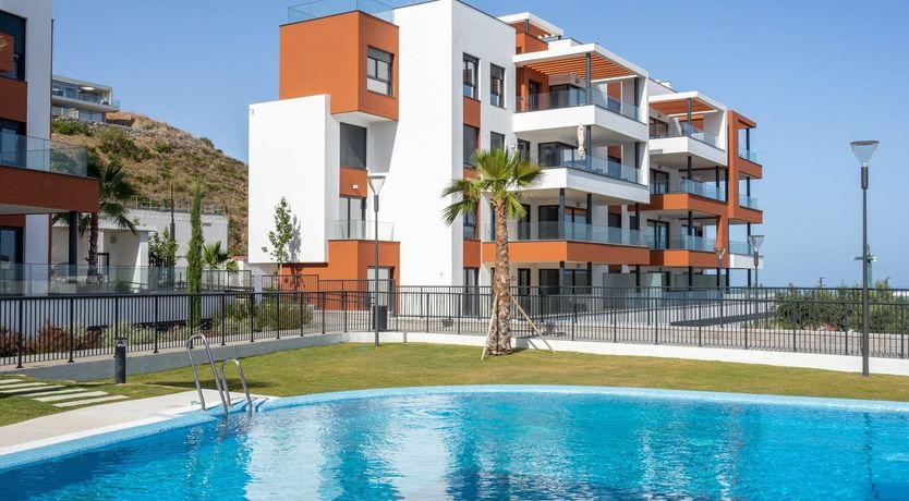 Photo of The Sun and the Hills