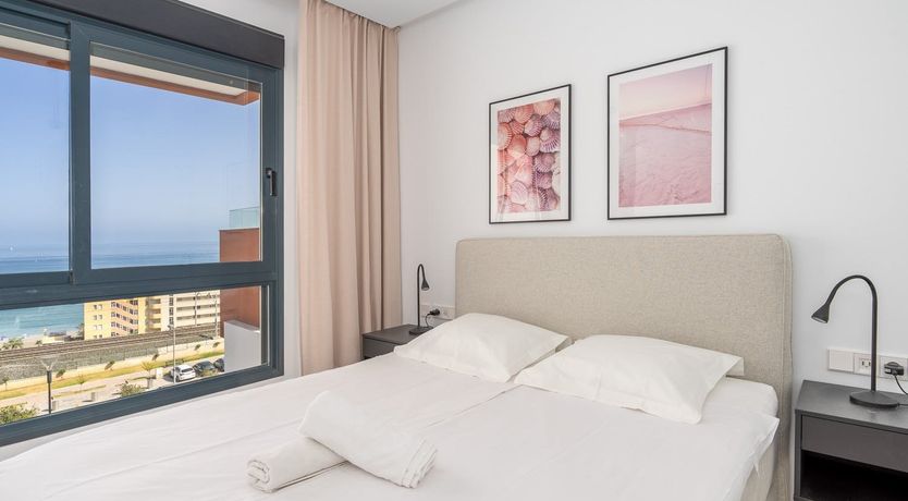 Photo of The Sun and the Hills