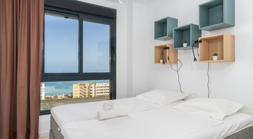 Photo of The Sun and the Hills