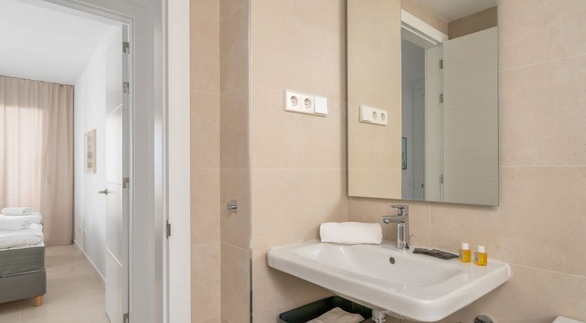 Photo of The Sun and the Hills