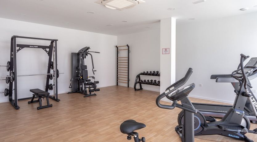 Photo of The Sun and the Hills