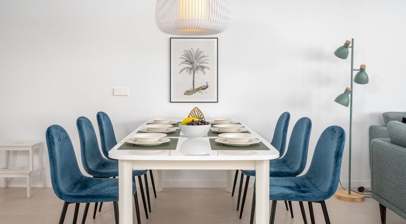 Photo of The Sun and the Hills