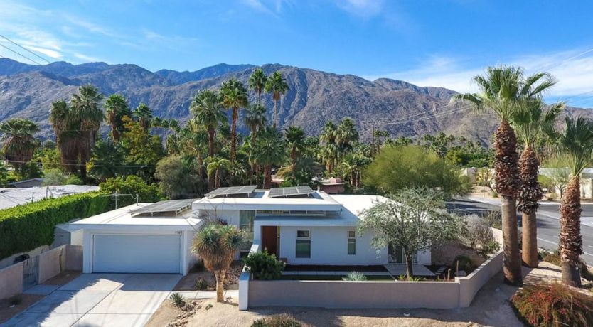 Photo of Retro Sunburst