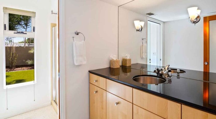 Photo of Retro Sunburst