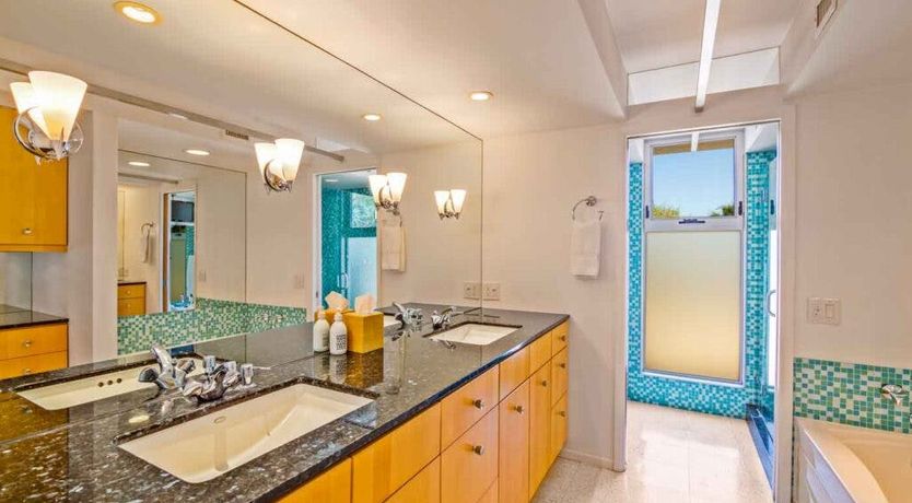 Photo of Retro Sunburst