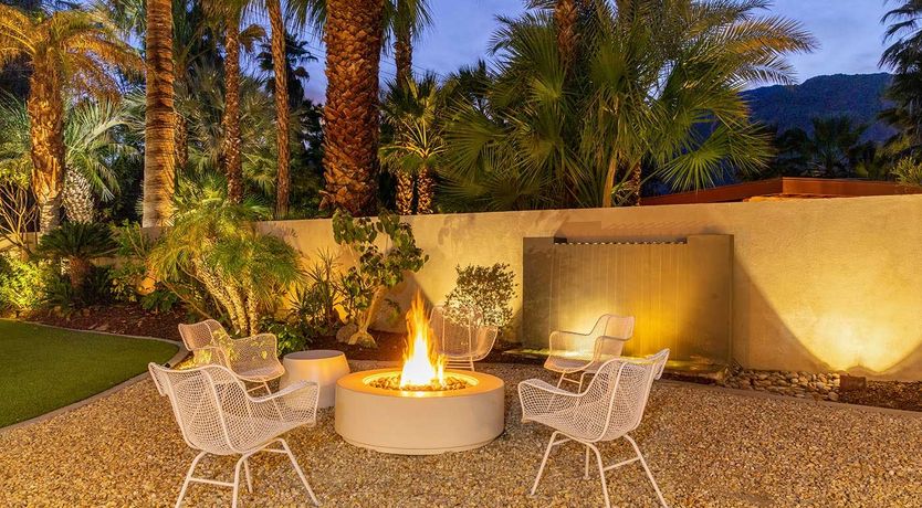 Photo of Retro Sunburst