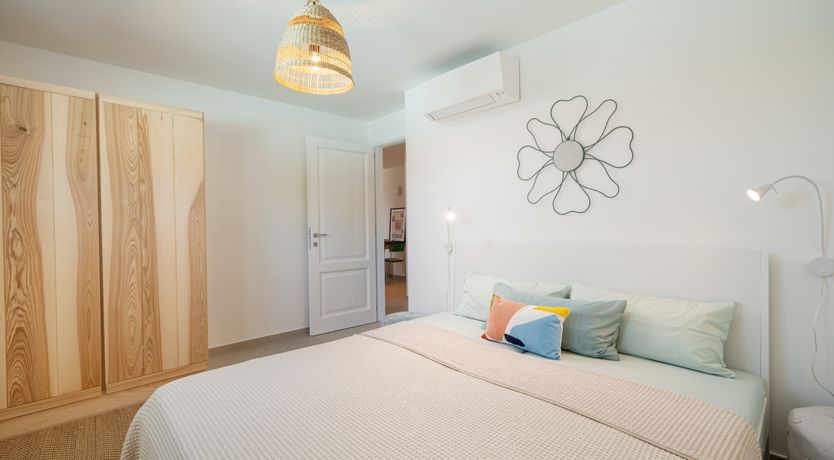 Photo of Sea Breeze Reverie