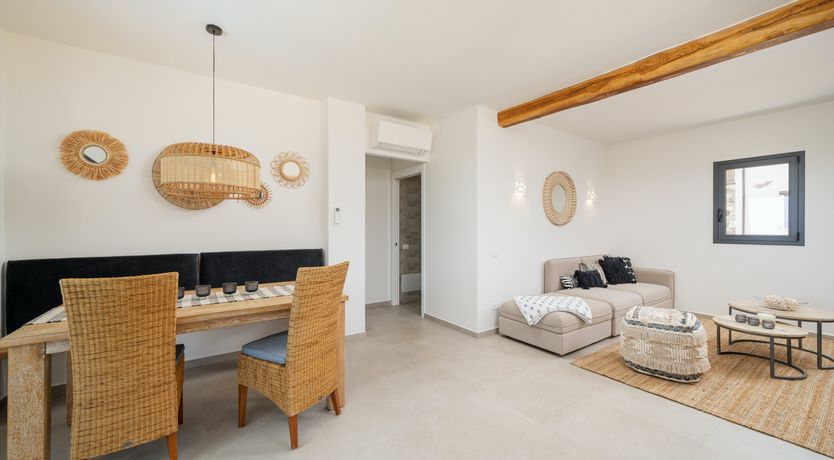 Photo of Sea Breeze Reverie