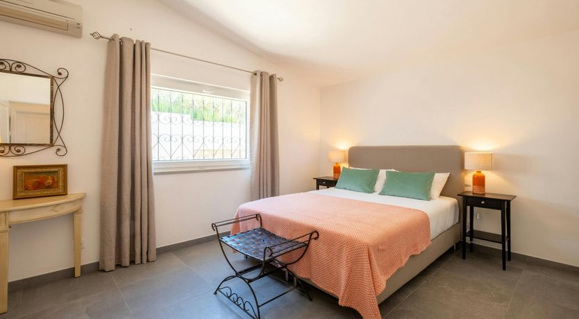 Photo of Ocean Bloom