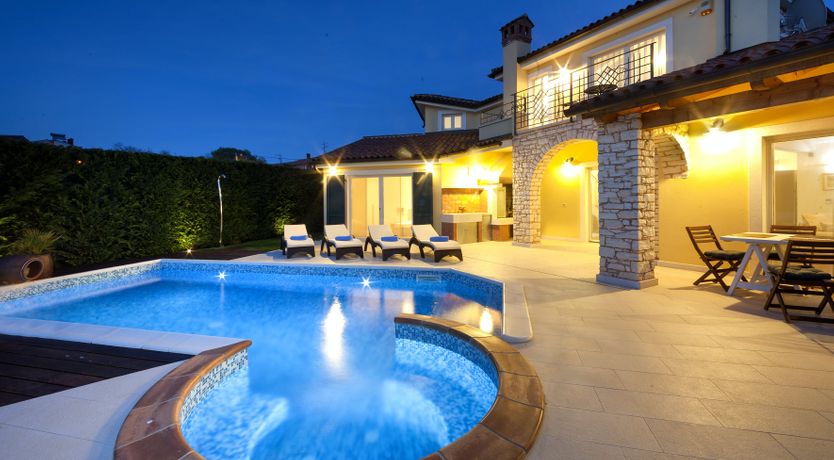 Photo of Lake of the Stars