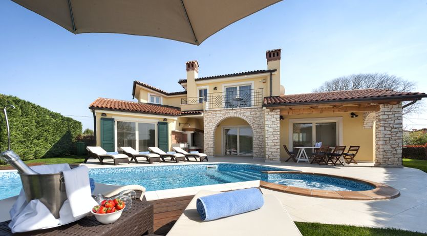 Photo of Lake of the Stars