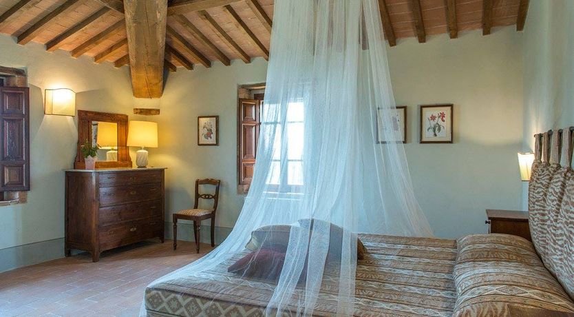 Photo of The Temptation of the Rose