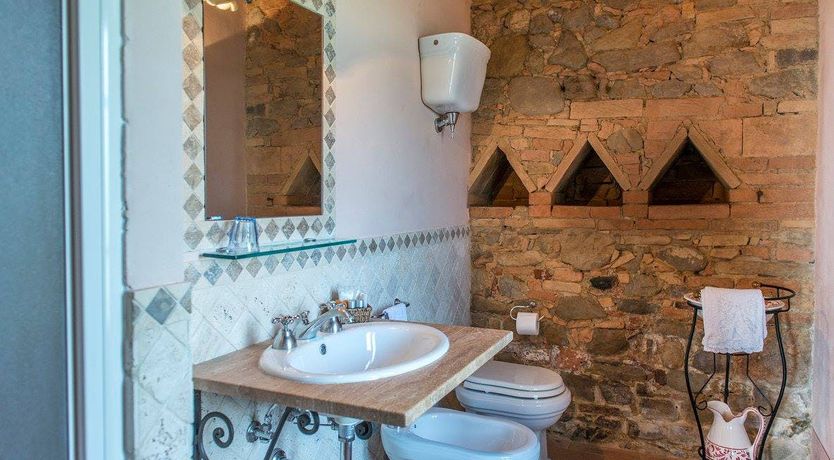 Photo of The Temptation of the Rose