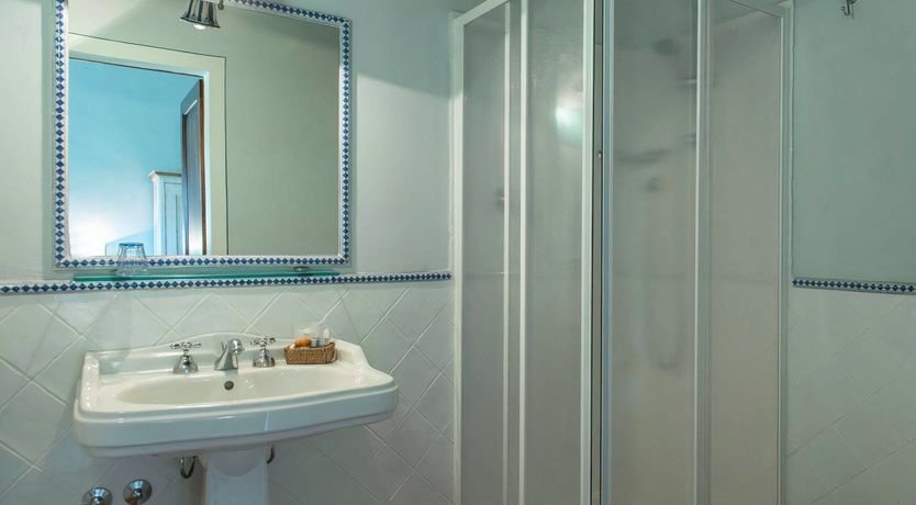 Photo of The Temptation of the Rose