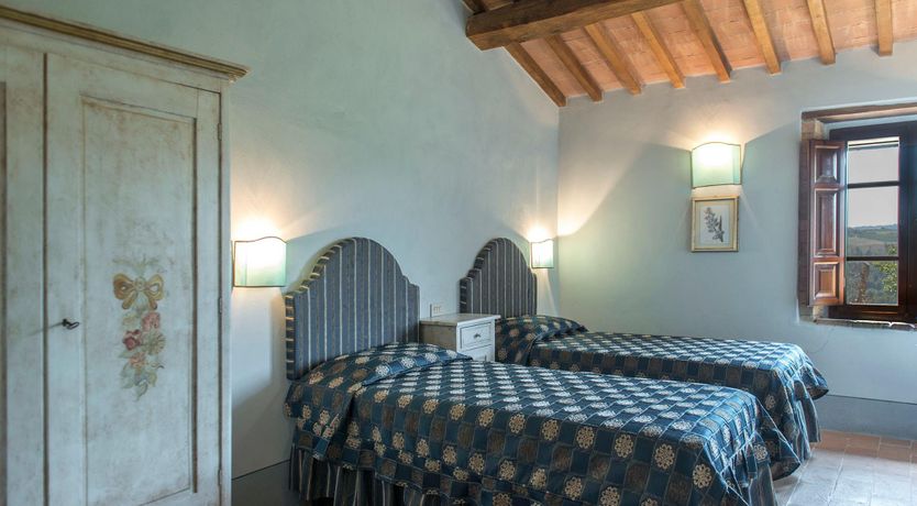 Photo of The Temptation of the Rose