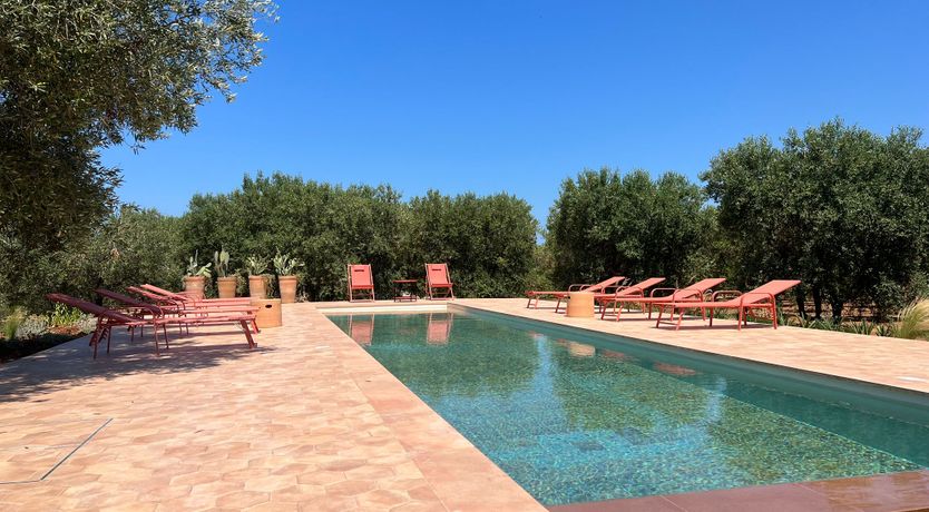 Photo of Saffron & Rosemary