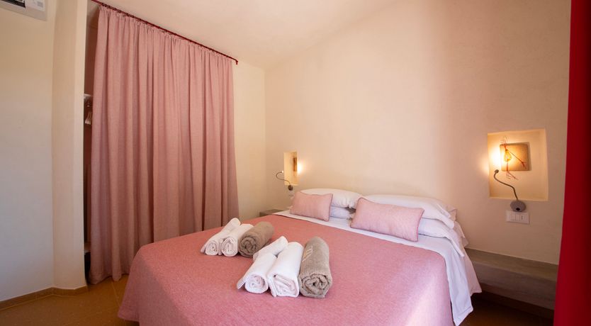 Photo of Saffron & Rosemary